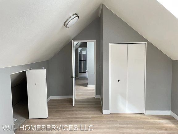 5th image of 852 NE 57th St #8849165
