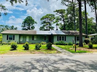 421 Fairwood Blvd, Fairhope, AL 36532