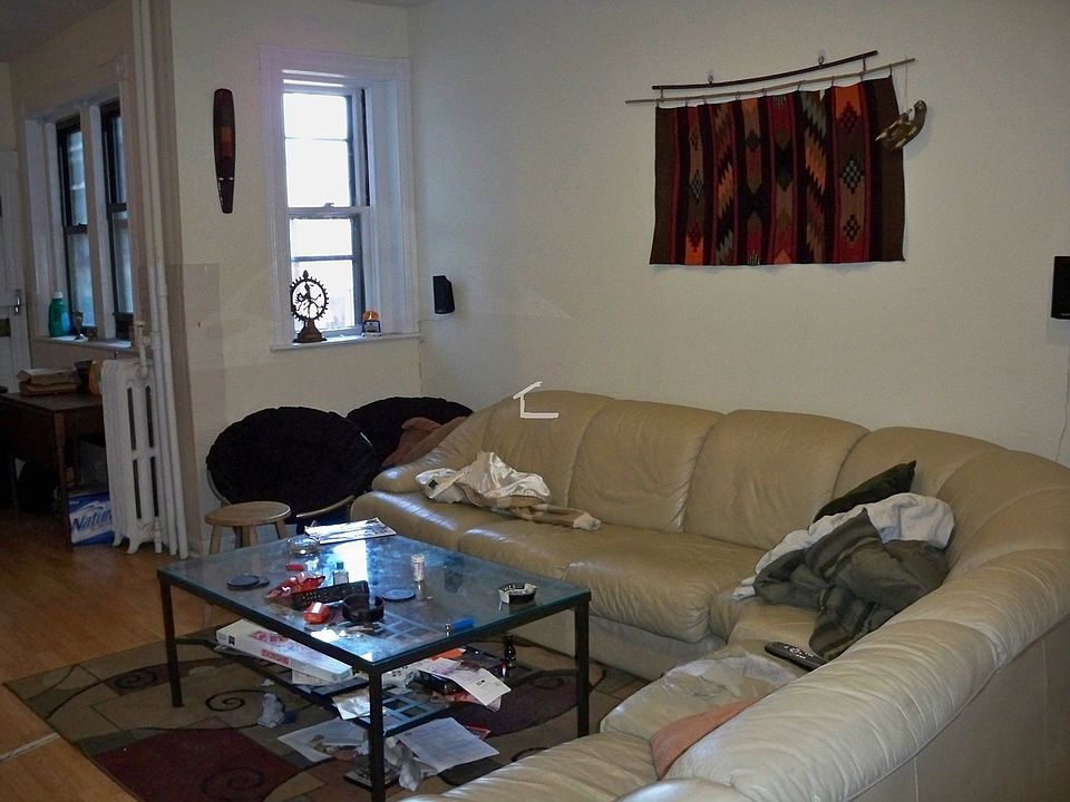 2nd image of 12 Glenville Ave #01