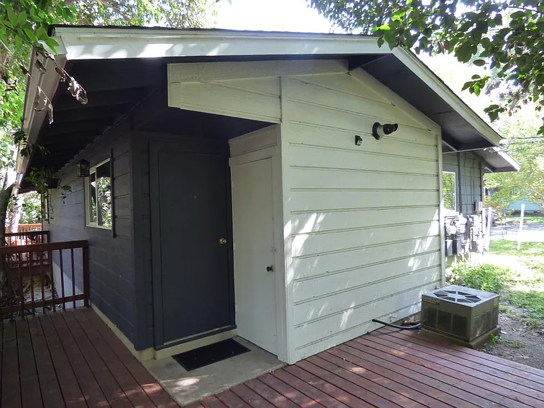 BACK DOOR