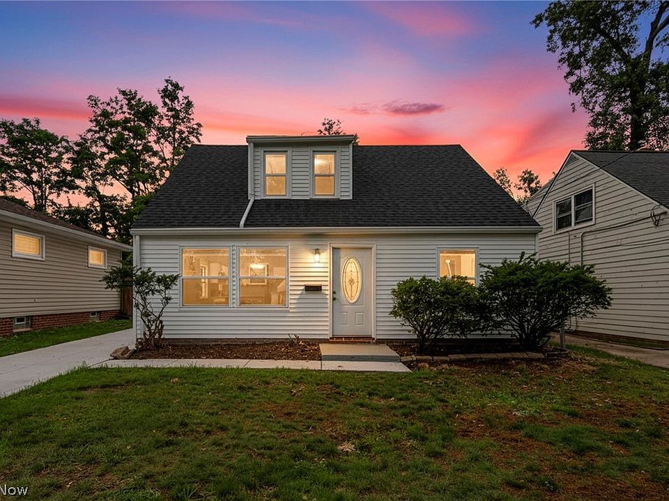1st image of 23928 Knickerbocker Rd