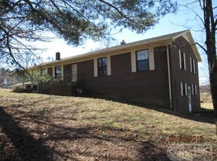 592 Clax Branch Rd, Loretto, TN 38469