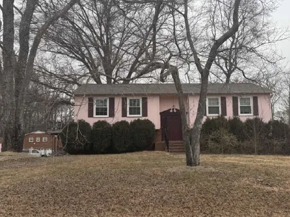 4637 Gallant Ln, Winston Salem, NC 27101