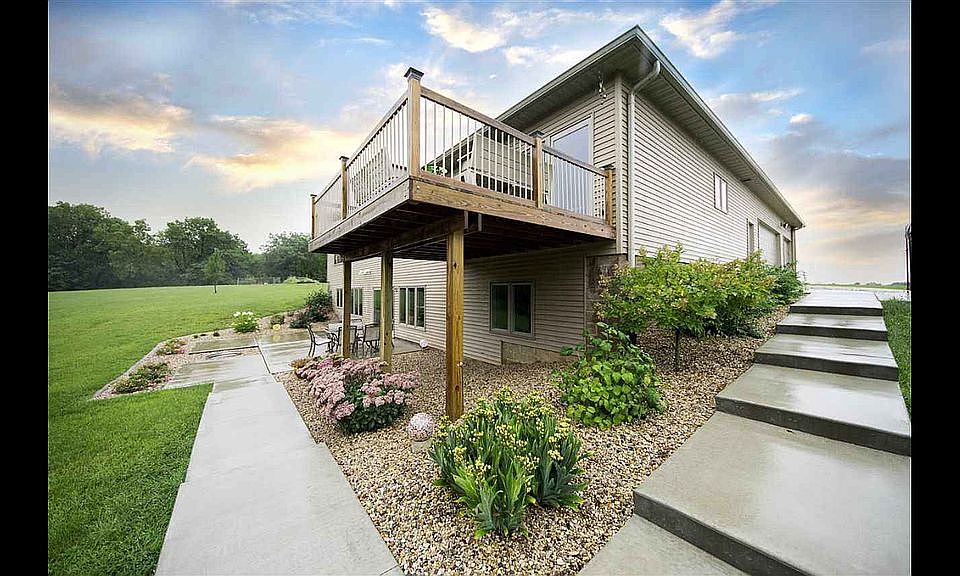 1626 Knox St Williamsfield, IL, 61489 Apartments for Rent Zillow