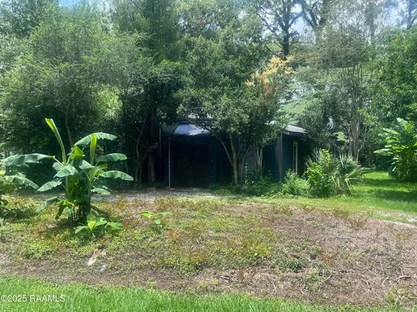 101 Hidden Hills Lake Rd, Arnaudville, LA 70512