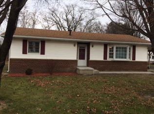 410 W Vine St, North Judson, IN 46366