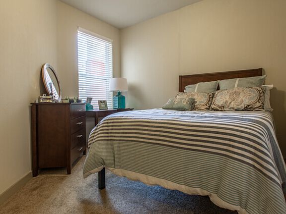 5th image of 1501 Northpoint Ln