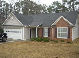 5301 Deer Ln, Union City, GA 30291