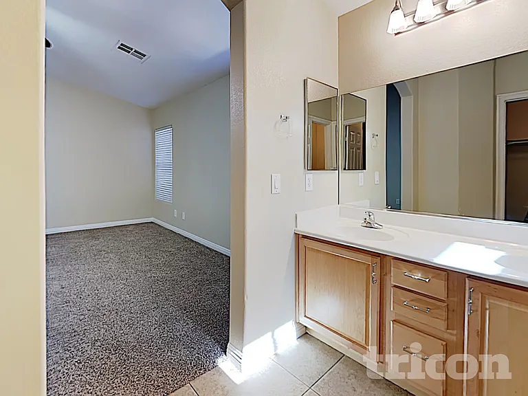 2771 Bridleton Ave — Photo 12