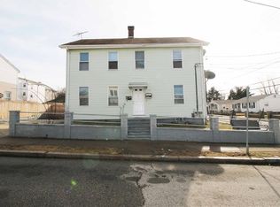90 Cooper St, Pawtucket, RI 02860