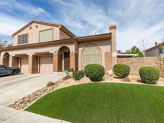 3rd image of 1608 Aspen Meadows Dr