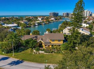 309 Belle Isle Ave, Belleair Beach, FL 33786