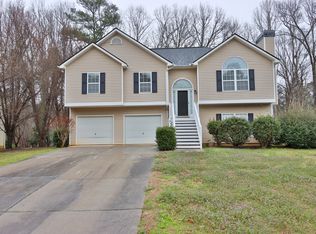 3680 Autumn View Dr NW, Acworth, GA 30101