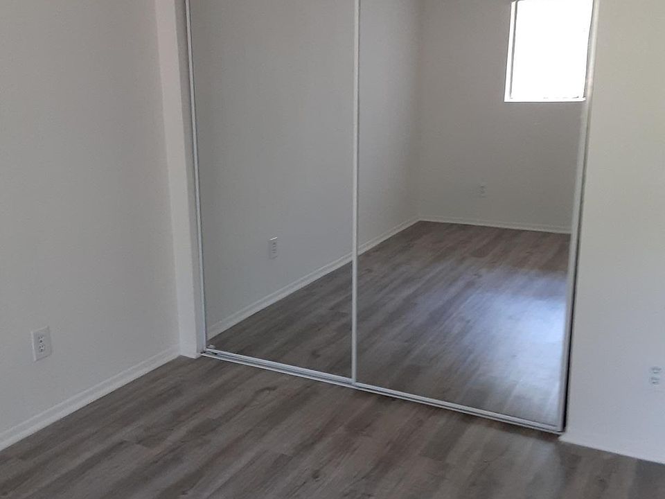1st image of 818 Tularosa Dr #127