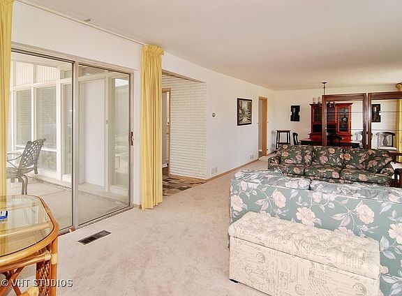 3rd image of 3006 Mayfair Ave