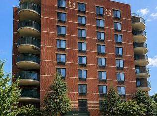 4222 Union St APT 2B, Flushing, NY 11355