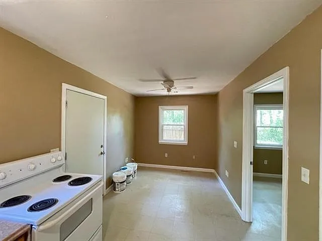 210 N Ruland St #B — Photo 7