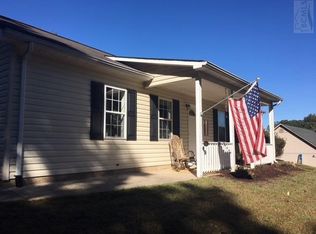 414 Catawba St #0, Morganton, NC 28655