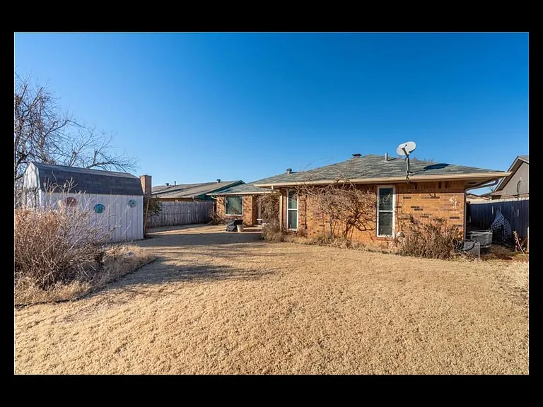 1312 Val Genes Rd — Photo 24