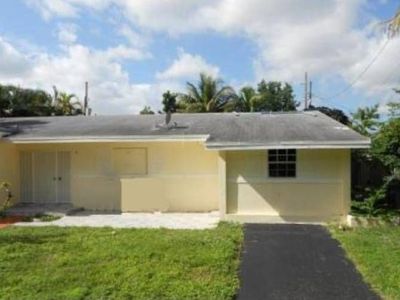 17620 NE 2nd Ct, North Miami Beach, FL, 33162