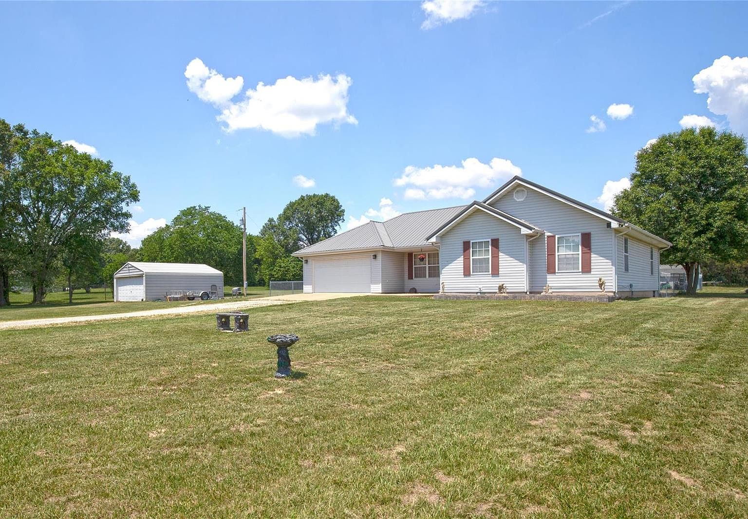 20655 Blackberry Ln, Crocker, MO 65452 Zillow