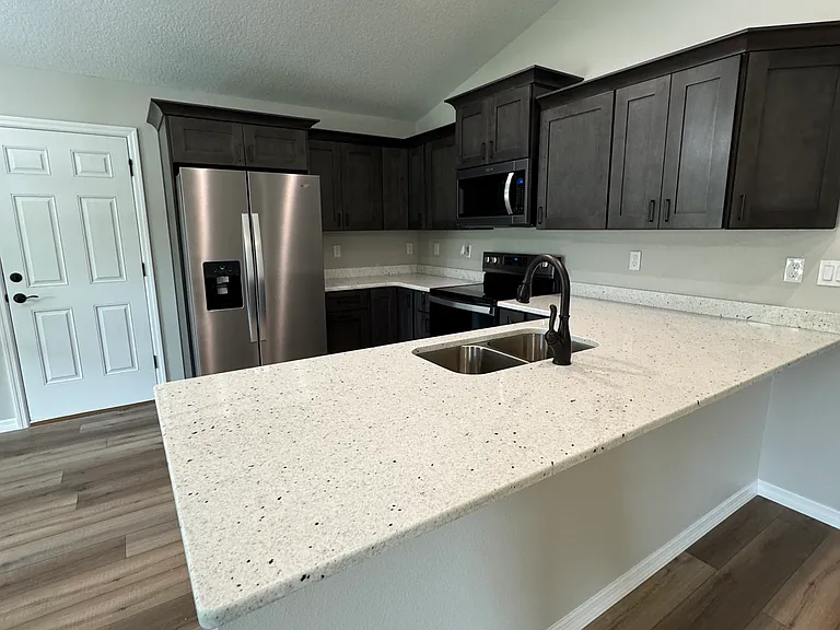 13319 SW 106th Pl — Photo 7