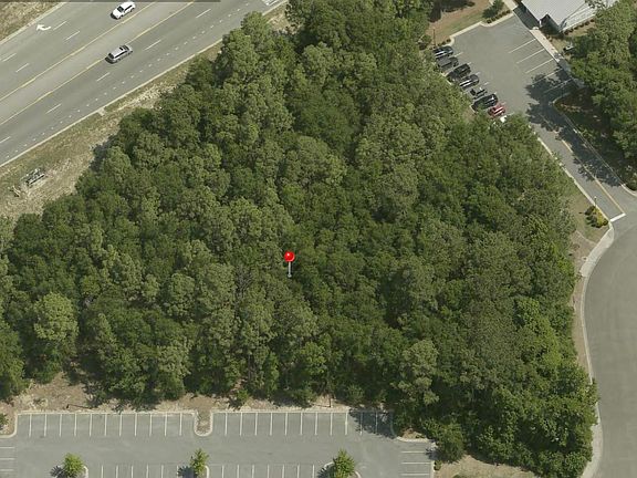 3rd image of 2010 Wambaw Creek Rd.