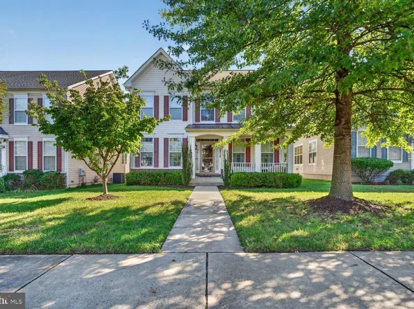 2317 Saint Josephs Dr, Bowie, MD 20721