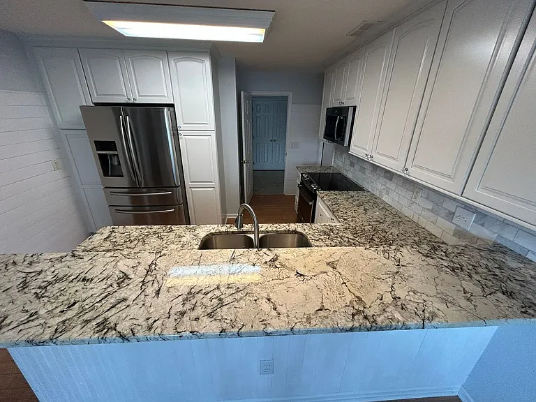 1300 Woodburn Ct — Photo 5