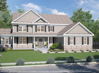 8 Tuxedo Ct, Jackson, NJ 08527