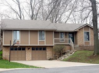 14539 W 91st Ter, Lenexa, KS 66215