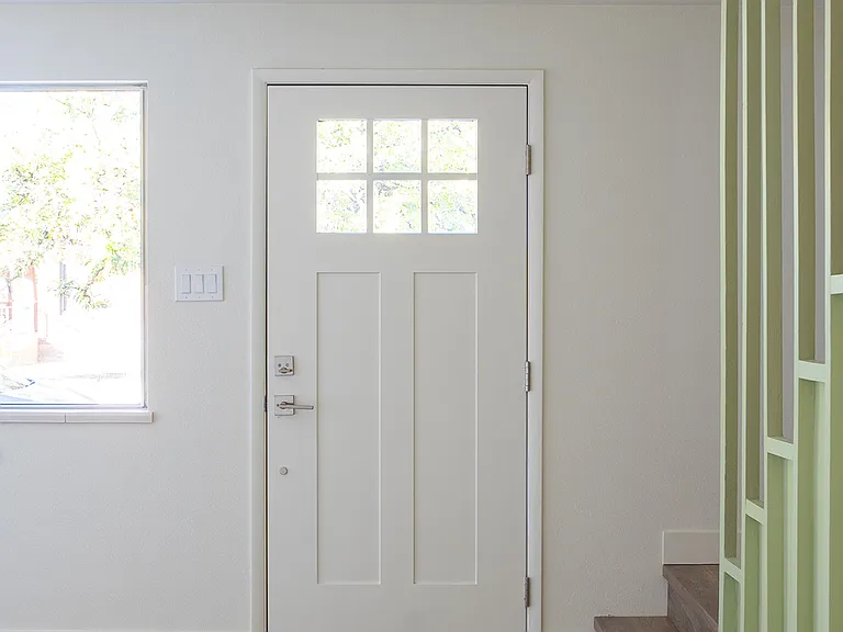 380 Saint Lawrence Ave — Photo 31