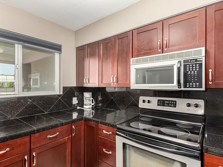 7494 E Earll Dr #213 — Photo 11