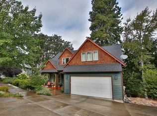 564 Forestview Dr, Hood River, OR
