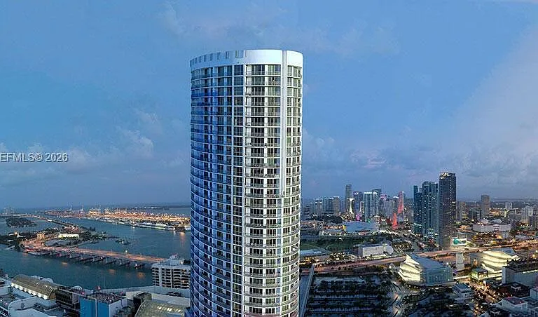 1750 N Bayshore Dr #2514 — Photo 1