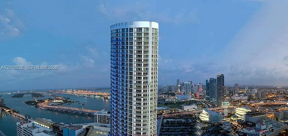 1750 N Bayshore Dr #2514