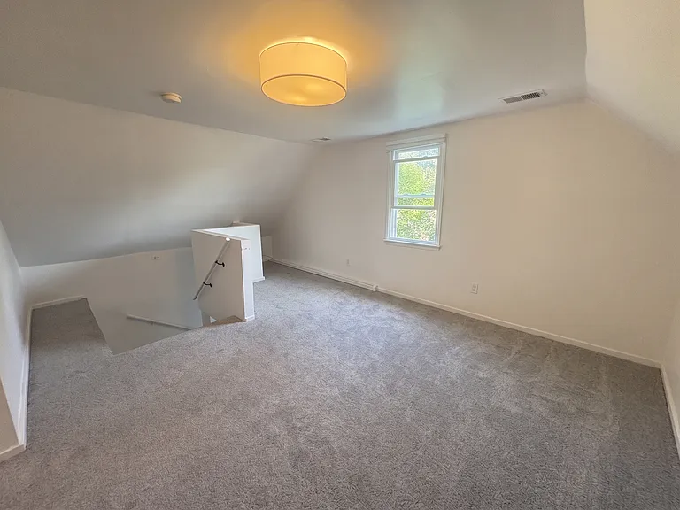 2515 W Charleston St #3 — Photo 4