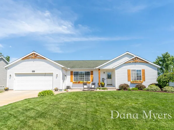 4537 Serry Dr, Caledonia, MI 49316