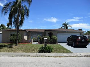 7216 Oak Crest Dr, Port Richey, FL 34668