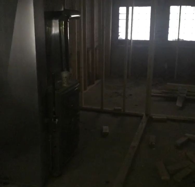 2nd image of 5756 S Justine St