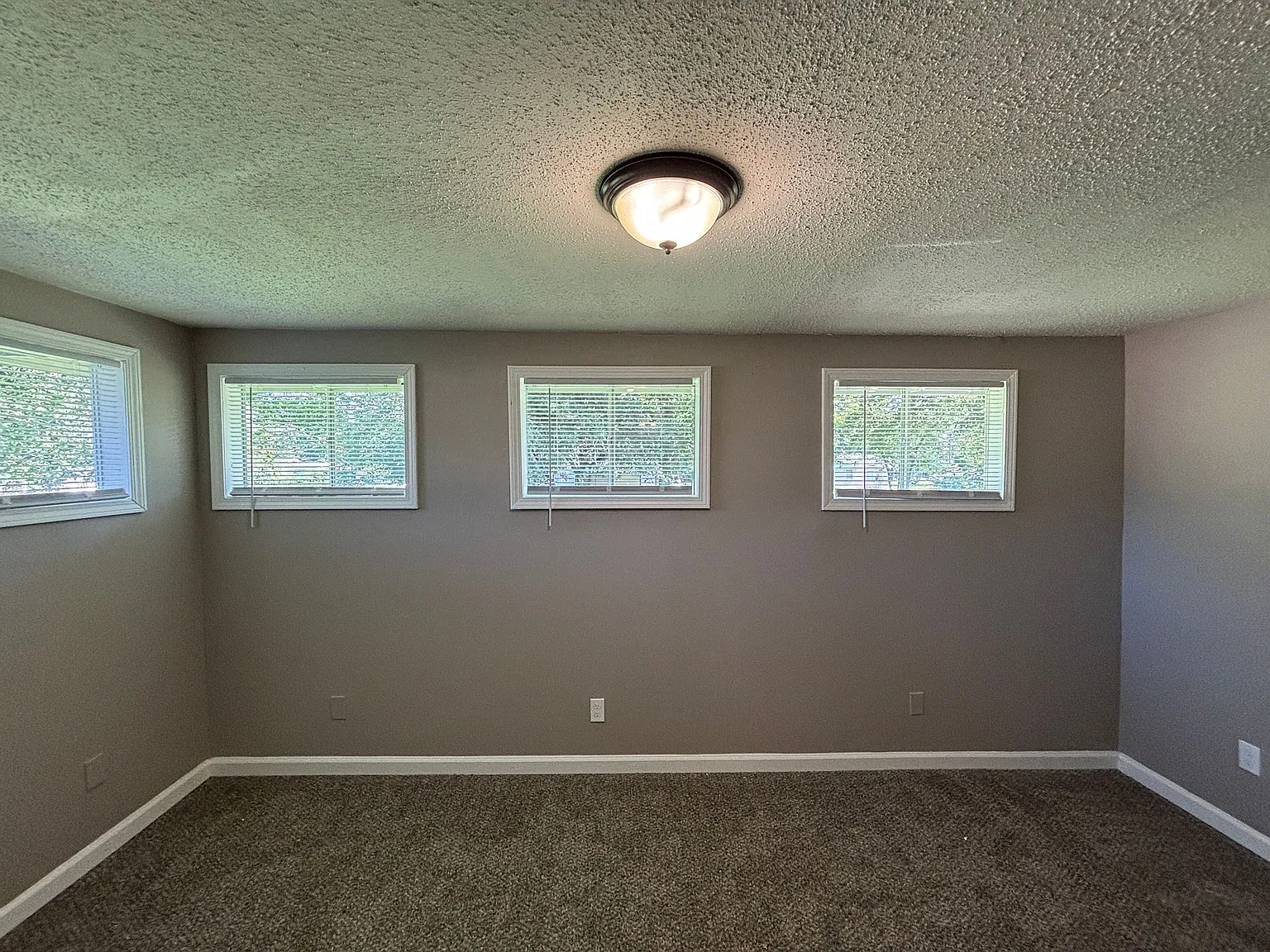 1203 King St — Photo 2