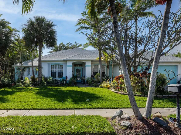 111 Seaglass Dr, Melbourne Beach, FL 32951