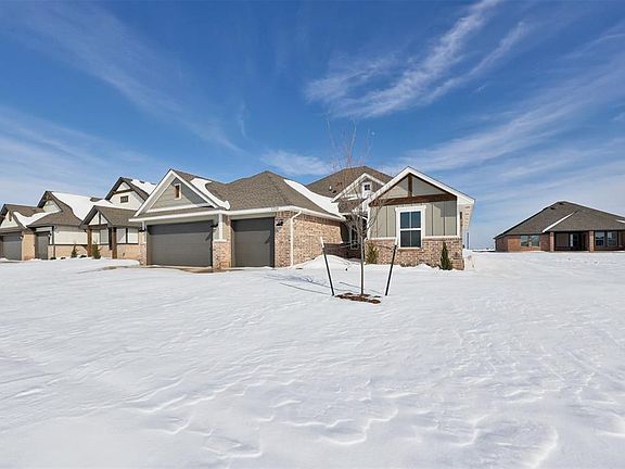 2nd image of 1210 Tawny Hills Rd