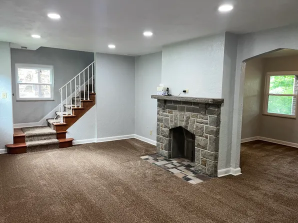 1829 McNary Blvd, Pittsburgh, PA 15221
