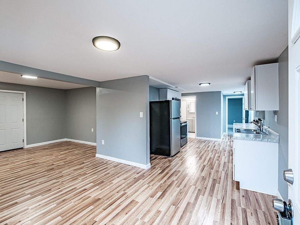 1st image of 5 Tenney Hill Road