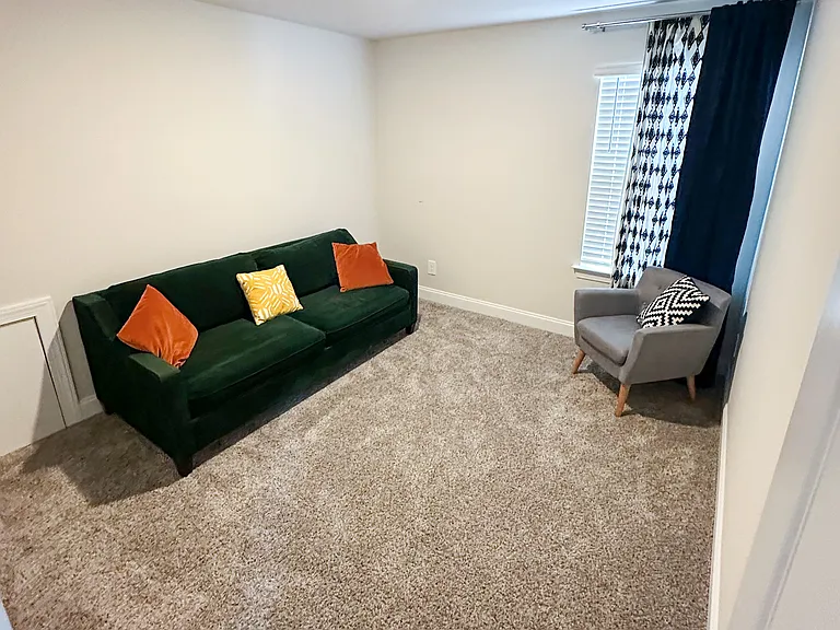 4421 Skyridge Dr — Photo 40