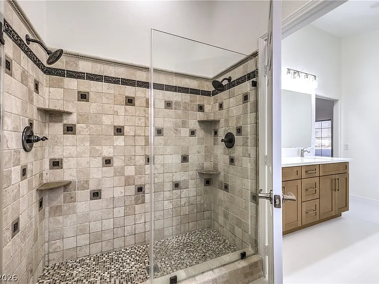 5152 Forest Oaks Dr — Photo 34