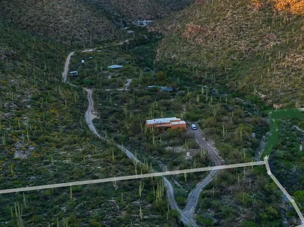 N Wentworth Rd, Tucson, AZ 85749