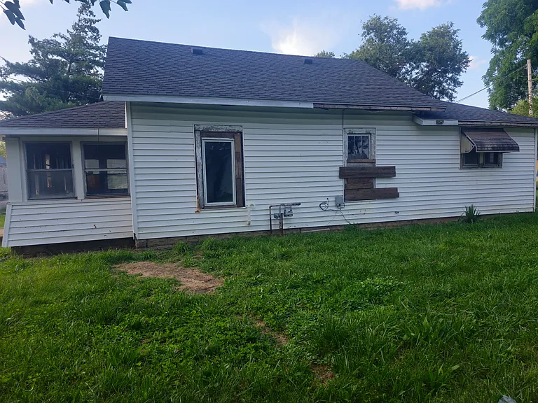 3009 S Gallatin St — Photo 2