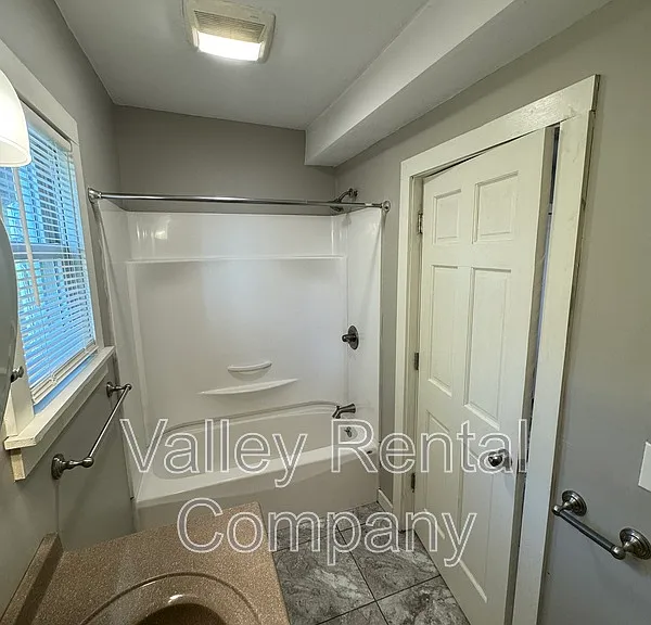 65A Market St #1 — Photo 12